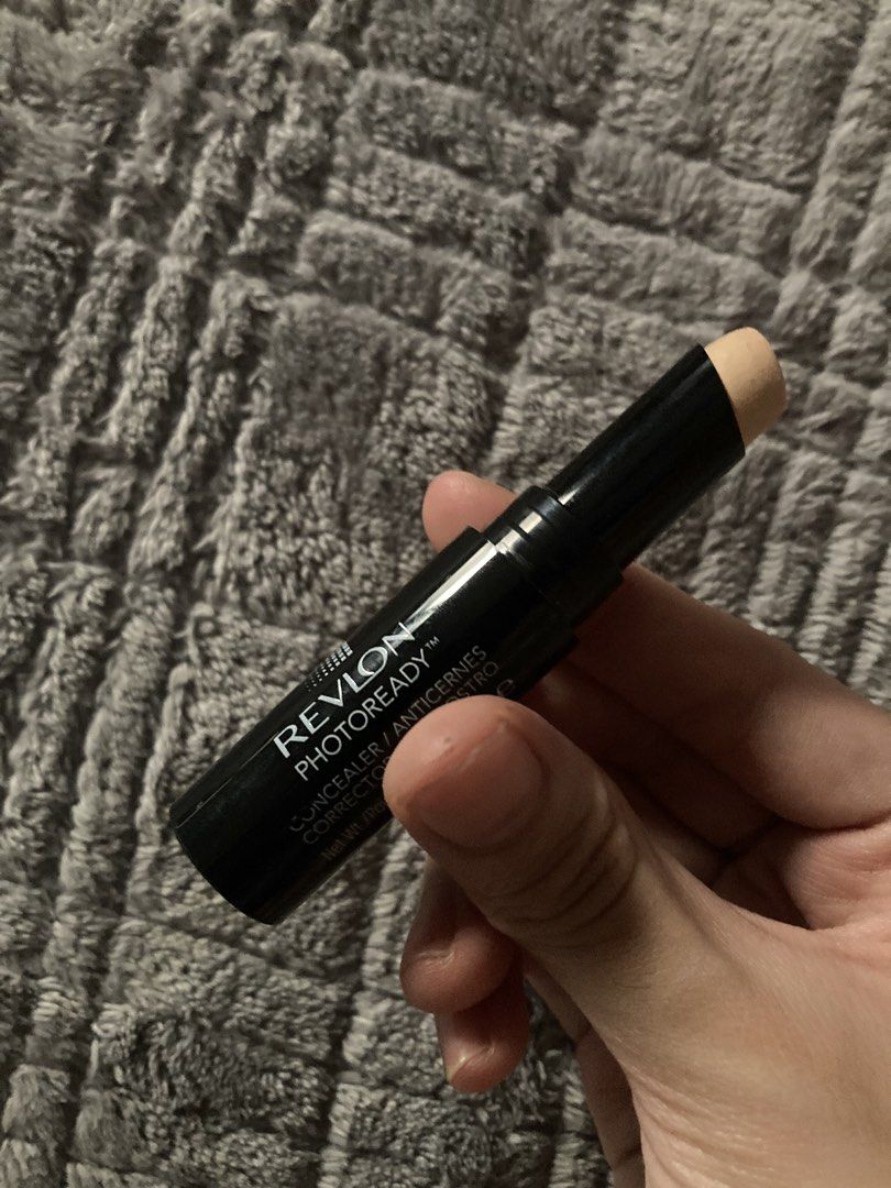 Revlon Photoready Concealer Stick 003 Light Medium (Category: Makeup) located in Makati City. Submitted by wonderfindzs (Listing ID 1461670289, Image 1). Description: - Revlon Photoready Concealer Stick - Shade: 003 Light Medium - Ideal for covering blemishes and dark circles - Convenient twist-up applicator - Easy to use for touch-ups on the go - Achieve a flawless, perfected look.