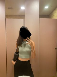 (Category: ) located in . Submitted by evclosetcleanout (Listing ID 1461614585, Image 1). Description: .