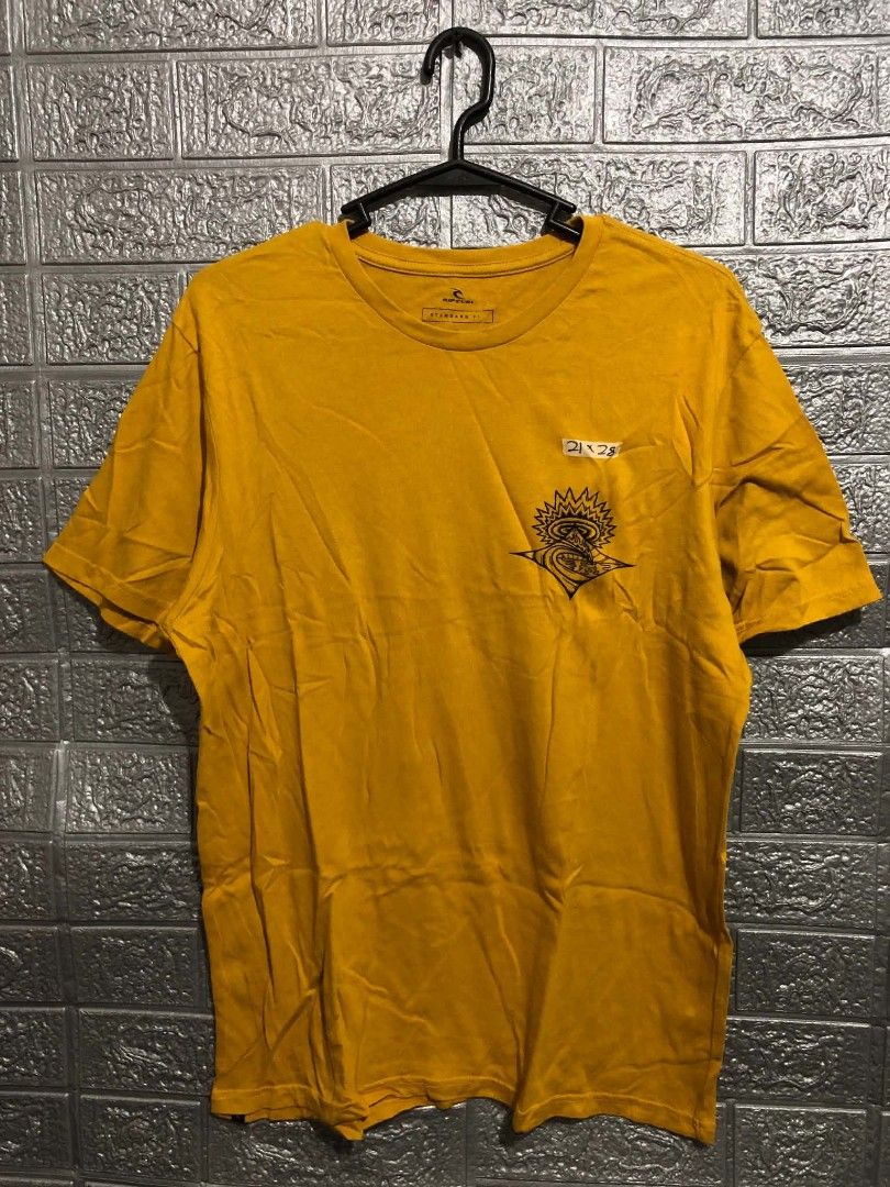 Rip Curl Since '69 Shirt (Category: Tshirts & Polo Shirts ) located in Manila. Submitted by wildshark-33d3 (Listing ID 1461773083, Image 2). Description: Authentic Excellent condition No issue.