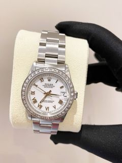 (Category: ) located in . Submitted by watchluxury888 (Listing ID 1461691652, Image 1). Description: .