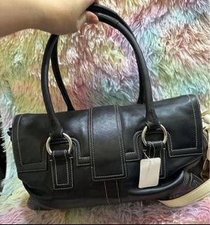 (Category: ) located in . Submitted by uzi99 (Listing ID 1461568296, Image 1). Description: .