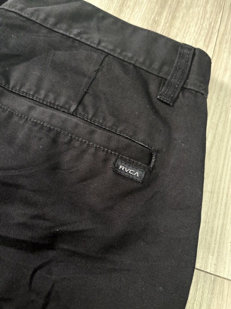 RVCA Weekender Chino Shorts Black Size 32 (Category: Shorts) located in Rizal. Submitted by thriftdrip.402 (Listing ID 1461703113, Image 3). Description: - Brand: RVCA - Style: Weekender Chino Shorts - Color: Black - Size: 32 waist - Condition: Good, pre-loved - Origin: Made in Cambodia - Perfect for everyday wear!.