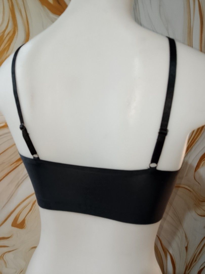 S: danskin black seamless Bralette no pads (Category: Undergarments & Loungewear) located in Manila. Submitted by truecrystal-1407 (Listing ID 1461662354, Image 3). Description: - Black seamless bra with scoop neckline - Adjustable spaghetti straps - Smooth and stretchy fabric - Comfortable for everyday wear - Easy to pair with any bottoms.