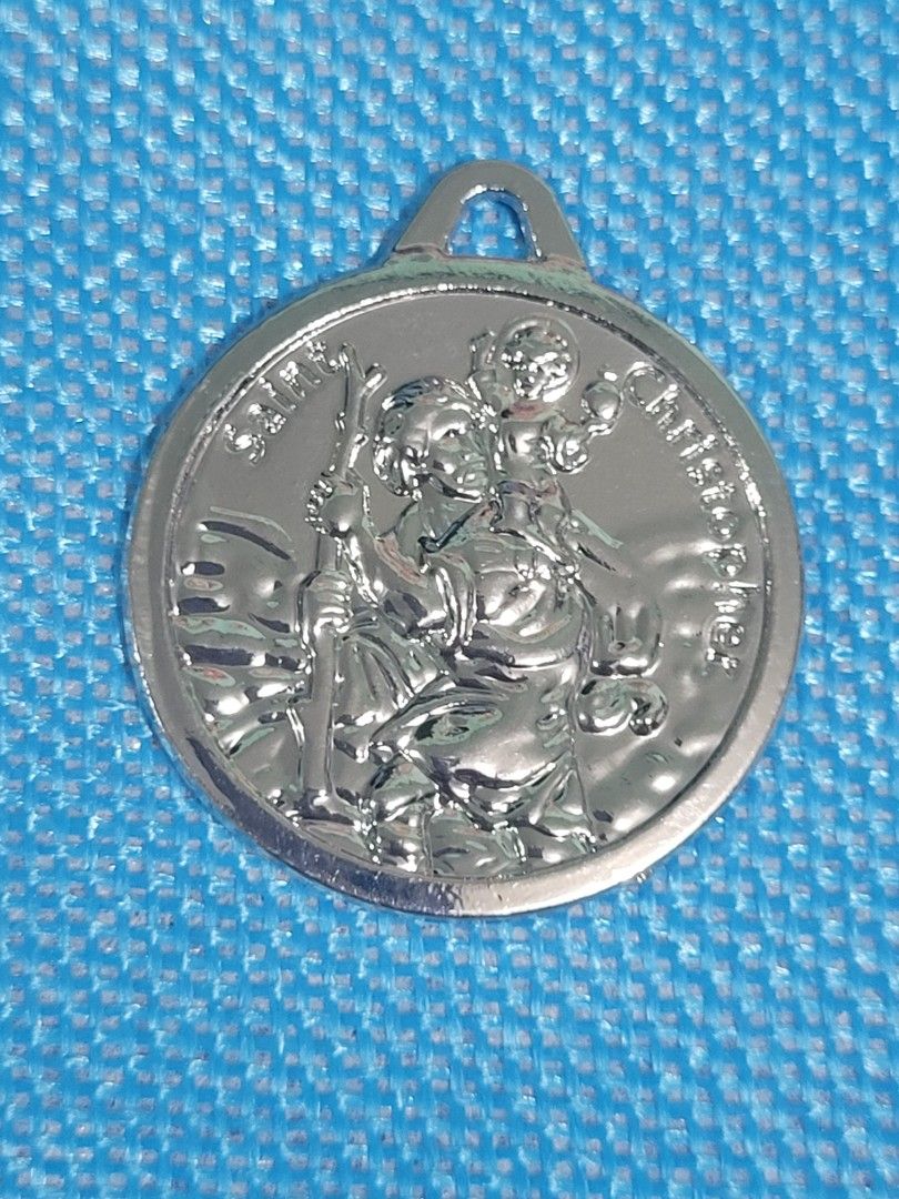 SAINT CHRISTOPHER SILVER PLATED MEDAL PENDANT (Category: Religious Items) located in Makati City. Submitted by juriexpi (Listing ID 1461762550, Image 2). Description: SAINT CHRISTOPHER SILVER PLATED MEDAL PENDANT Hypo allergenic, silver plated, non fade, non tarnish, brand new.