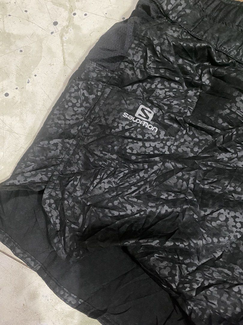 SALOMON Trail Runner W black shorts (Category: Activewear) located in Tagoloan. Submitted by puretiger-389e (Listing ID 1461736861, Image 3). Description: SALOMON Trail Runner W black shorts Excellent condition Size Small 28-31 waistline 11.5 length No issue.