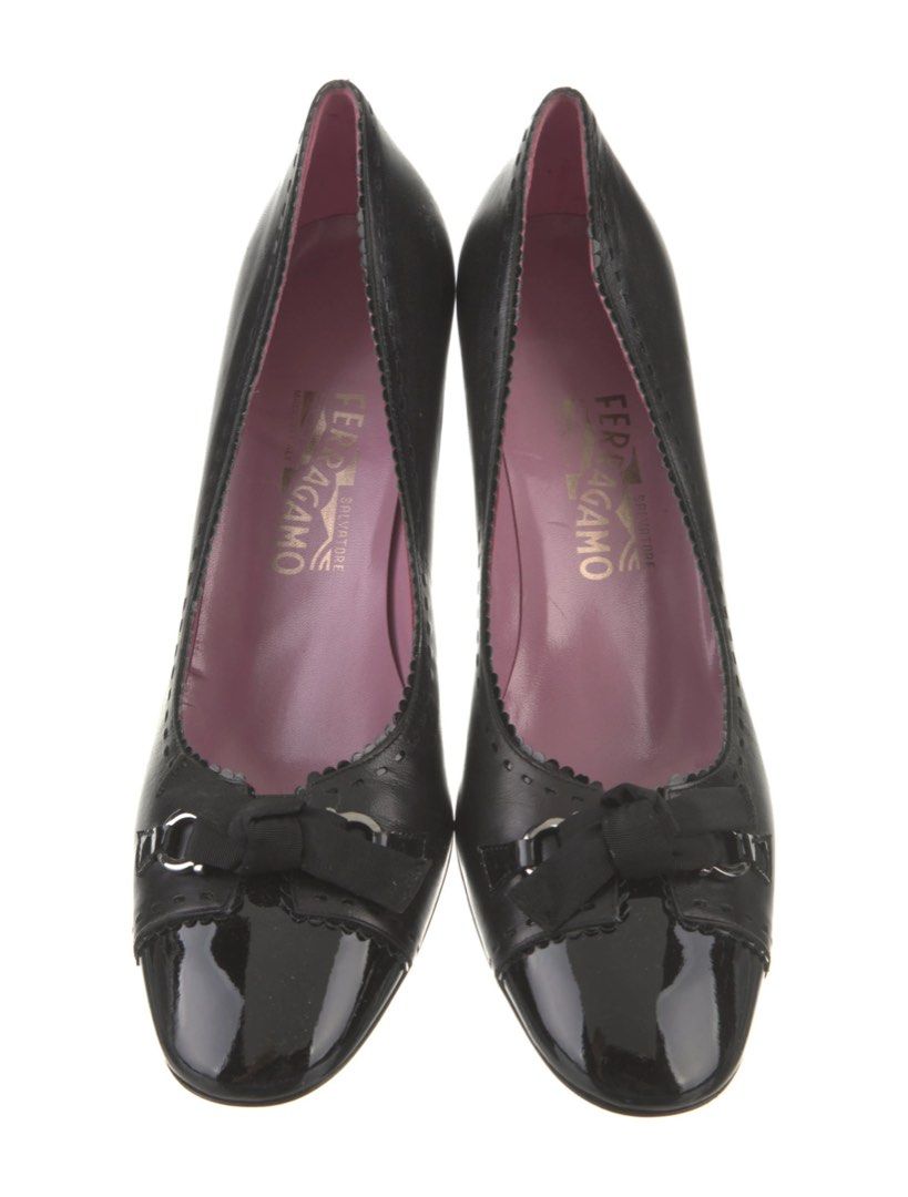 Salvatore Ferragamo Black Bow Heel Pumps (Category: Community) located in Muntinlupa City. Submitted by thevintageeditbyashley (Listing ID 1461574009, Image 1). Description: -Used a number of times only, retail is 15k selling low for 1500 -Leather is still good, no scratches, no scuffs, everything else good except signs of wear on soles.