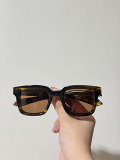 (Category: ) located in . Submitted by ktyyycloset (Listing ID 1461739817, Image 1). Description: .