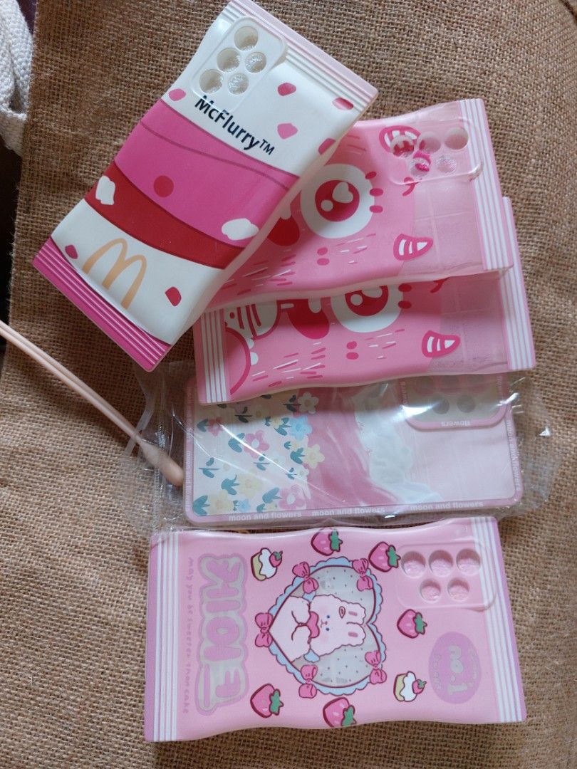 Samsung A52 case take all (Category: Cases & Sleeves) located in Antipolo. Submitted by ms.marieyahs (Listing ID 1461603265, Image 2). Description: rfs: nastock na lang di na nagamit samsung a52 4g/5g - can send more photos if needed. - lalamove shouldered by buyer.. - you may check my profile just in case may iba pang magustuhan. tnx!.