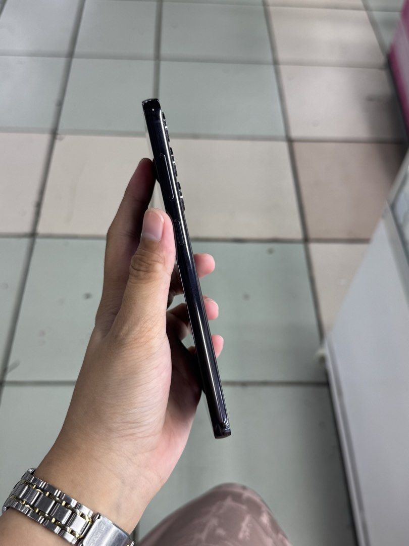 SAMSUNG S23 PLUS 8/512GB OPENLINE NTC VARIANT (Category: Samsung) located in San Juan City. Submitted by aynaagadgets (Listing ID 1461733932, Image 2). Description: SAMSUNG S23 PLUS 8/512GB OPENLINE SEPTEMBER 2026 STALL #: XB-07 FOR SALE | TRADE / SWAP PASS SA MGA SCAMMERS / THIRD PARTY (RFS: Buy and Sell) ⬇️DETAILS⬇️ •8/512 GB (Other storage is also available) •Black (Other color is also available but price may vary) •NTC Variant •95% Smooth (Ma