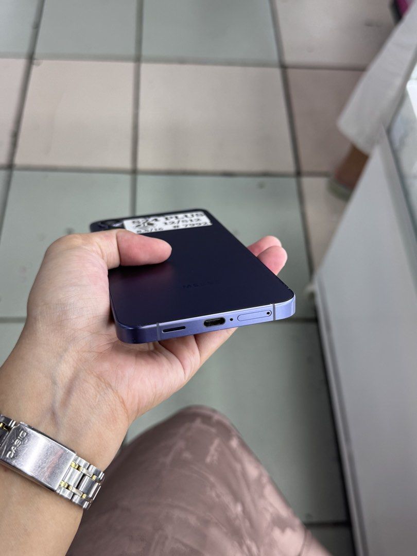 SAMSUNG S24 PLUS 12/512GB OPENLINE NTC VARIANT (Category: Samsung) located in San Juan City. Submitted by aynaagadgets (Listing ID 1461738003, Image 3). Description: SAMSUNG S24 PLUS 12/512GB OPENLINE SEPTEMBER 2026 STALL #: XB-07 FOR SALE | TRADE / SWAP PASS SA MGA SCAMMERS / THIRD PARTY (RFS: Buy and Sell) ⬇️DETAILS⬇️ •12/512 GB (Other storage is also available) •Purple (Other color is also available but price may vary) •NTC Variant •95% Smooth