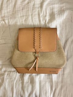 (Category: ) located in . Submitted by vie_apparel (Listing ID 1461571332, Image 1). Description: .