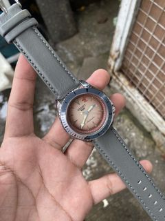 (Category: ) located in . Submitted by thrifttodays. (Listing ID 1461744747, Image 1). Description: .