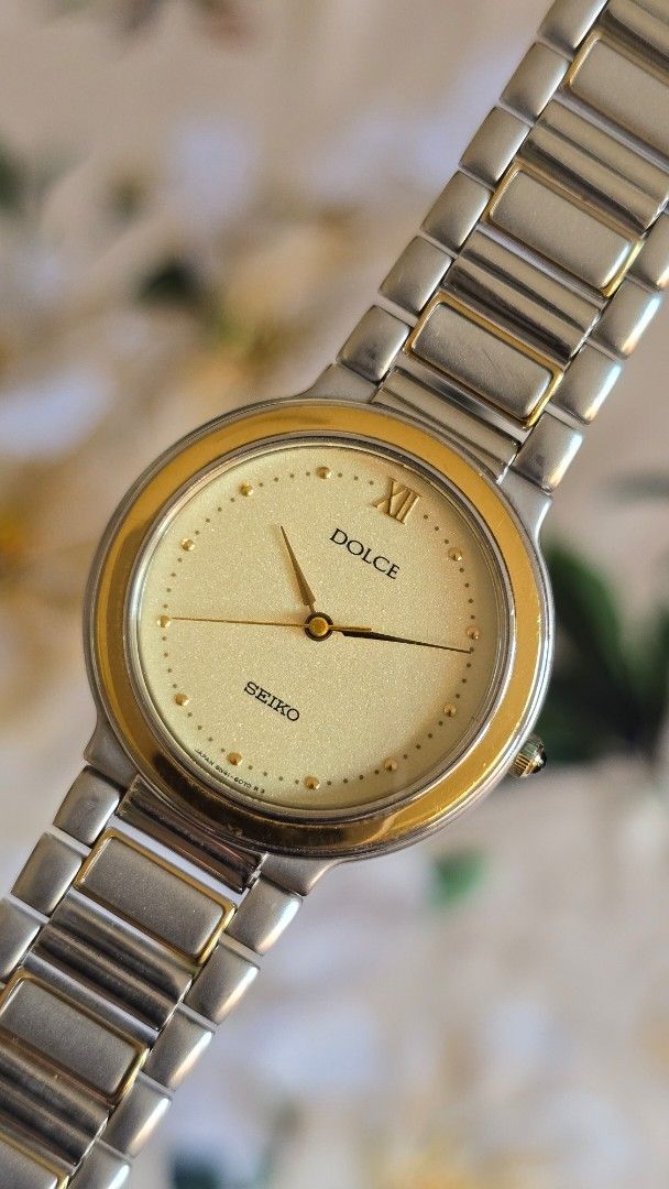 Seiko Dolce Frosted Champagne Dial (Category: Men's Watches) located in Silang. Submitted by thewornhour (Listing ID 1461792946, Image 1). Description: JDM SEIKO DOLCE ✦ Frosted Champagne Dial Executive Dress Watch (Cal. 8N41 HAQ) ✔ All original watch ✔ Case: 32.7mm including crown ✔ Up to 16.5cm ✔ Movement: Elite 3-Jewel Thermocompensated HAQ (Cal. 8N41) ✔Design: Frosted Champagne Textured Face / Classic Oyster Links ✔Good vintage condition! Sho