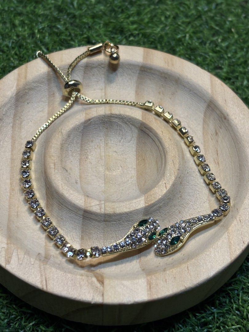 Serpent bracelet gold tone (Category: Bracelets) located in Davao. Submitted by emmanuelchuamellorin23 (Listing ID 1461750023, Image 2). Description: Serpent bracelet gold tonesize 7-7.5inches copper setting #japanjewelries #japansurplus #japanuk.