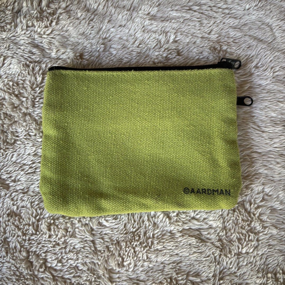 Shaun sheep Canvas wallet (Category: Wallets & Card holders) located in Tarlac. Submitted by alta.mayo (Listing ID 1461772511, Image 2). Description: • 5 x 4 inches • Japan anik-anik Guaranteed 💯% Authentic ❎ No Reservation 📌 Mop: Gcash 📌 Courier: JNT 📌 Location: Tarlac.
