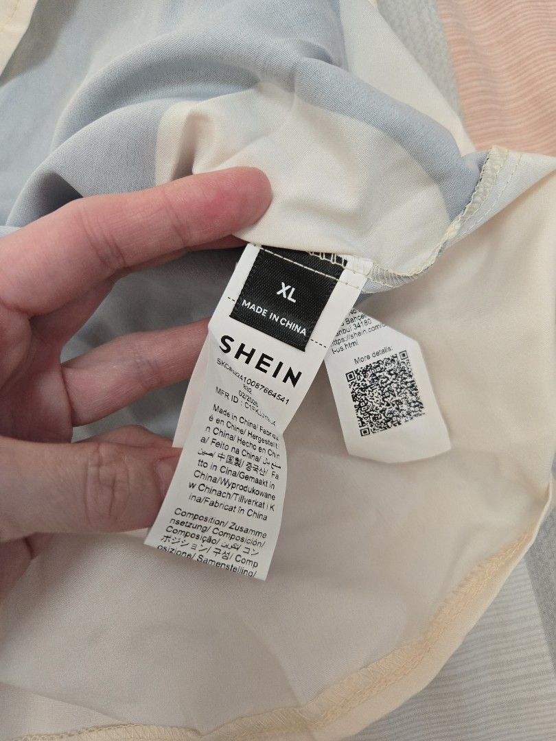 SHEIN dress XL (Category: Dresses) located in Manila. Submitted by chocomoose (Listing ID 1461586578, Image 3). Description: size XL 380.