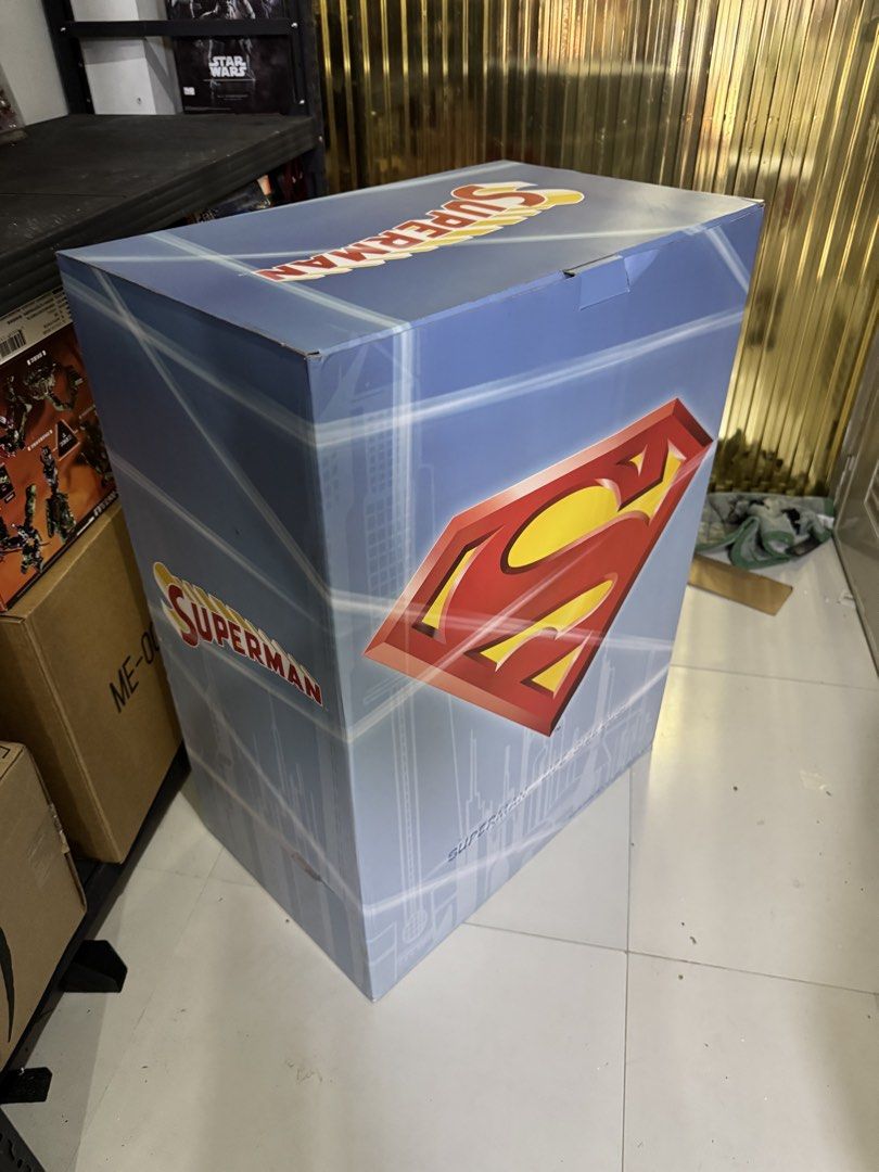 Sideshow Superman Life-Size Head Bust (Category: Figurines & Statues) located in Paranaque City. Submitted by icko007 (Listing ID 1461744220, Image 2). Description: Sideshow Superman Life-Size Head Bust 1:1 Limiter edition Numbered #612 of #1500 Pcs Bib no issue Price 48k Only Pwede swap sa Lot toys Worth 50k No Rush Shipping /Dibs now pay now Location Paranaque Payment Gcash/Bpi Shipping Lalamove/Lbc Buyers Risk / Fee ‼️Seller is not responsible