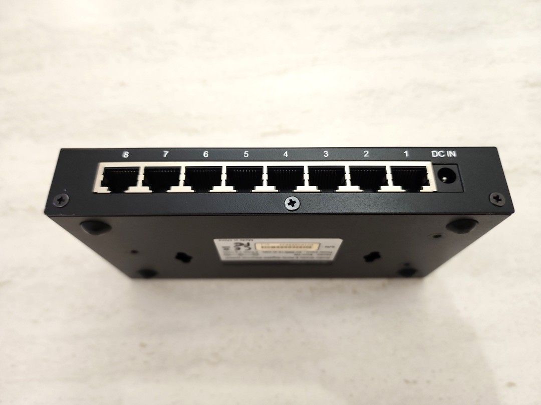Silent Angel N8 switch （分類：Wifi及上網相關產品）位於 Hong Kong。 由 fourfour888 提交（商品編號 1461609627，圖片 3）。簡介： 正面有崩如图2， 100% work運作正常，跟火牛 十分靚聲。