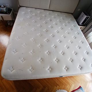 (Category: ) located in . Submitted by nazy001 (Listing ID 1461585004, Image 1). Description: .