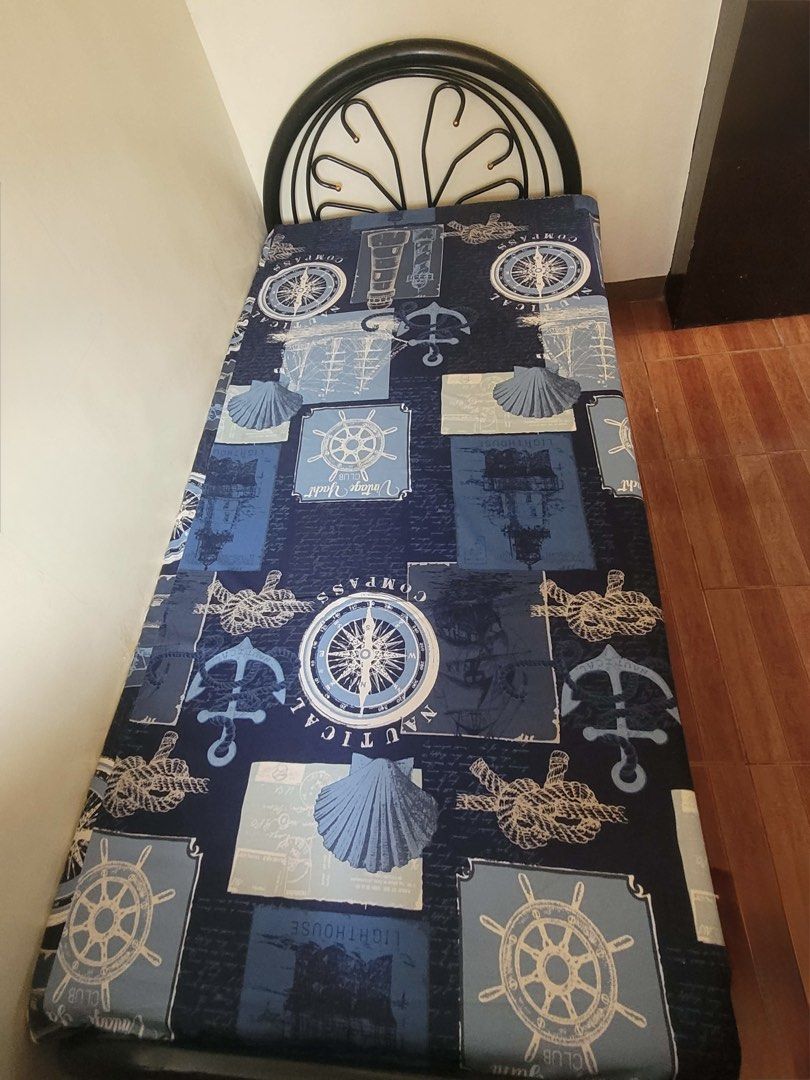 Single Bed Frame (Category: Bed Frames & Mattresses) located in Manila. Submitted by eishya51902 (Listing ID 1461638741, Image 3). Description: - Black metal single bed frame - Mattress not included - Ideal for a single size - Ready for its new home.