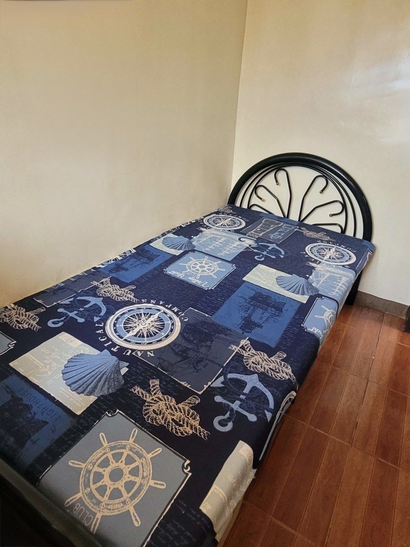 Single Bed Frame (Category: Bed Frames & Mattresses) located in Manila. Submitted by eishya51902 (Listing ID 1461638741, Image 2). Description: - Black metal single bed frame - Mattress not included - Ideal for a single size - Ready for its new home.