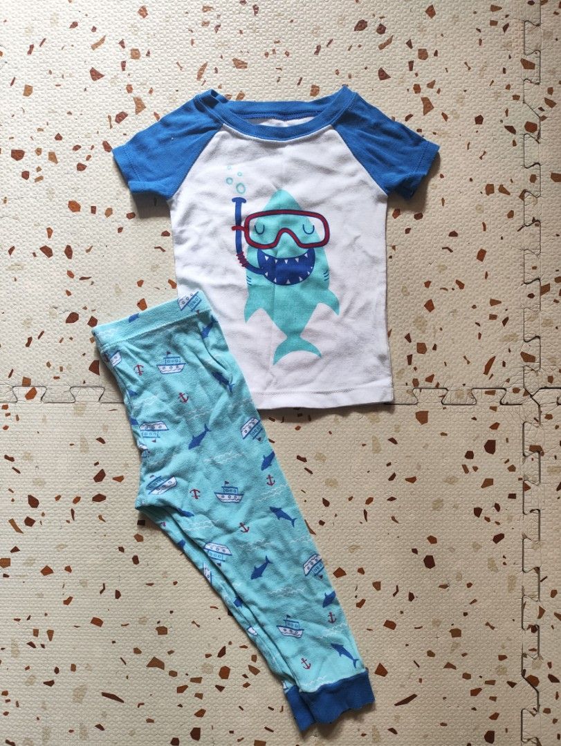 Sleepwear Set 💙 (Category: Babies & Kids Fashion) located in Taguig. Submitted by cleanupmomma (Listing ID 1461646326, Image 1). Description: Please take time to read ❤️ Sleepwear Set snug fit best fit 6mons-1 yr old cute in actual ☺️ wyiwyg.