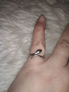 (Category: ) located in . Submitted by eidorableshop (Listing ID 1461583751, Image 1). Description: .
