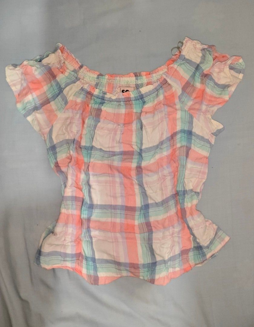 SO Plaid Off-Shoulder Top XL (14/16) (Category: Longsleeves) located in Quezon. Submitted by strawberry_me (Listing ID 1461668107, Image 1). Description: - Adorable off-shoulder design - Trendy plaid pattern in pink, blue, and white - Comfortable elasticated neckline and hem - Cute short flutter sleeves - Ideal for everyday casual wear ‼️ STRICTLY: • No cancellation of orders • No return, no refund • No bogus buyers 💸 MODE OF PAYMENT: GCash.