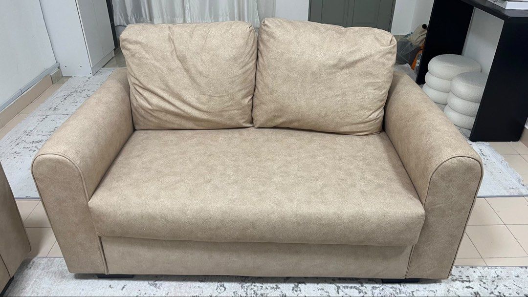Sofa (Category: Sofas) located in Kuala Lumpur. Submitted by ammar_yusof793 (Listing ID 1461576881, Image 3). Description: -Sofa 3 + 2 -Beige color -Condition 10/10 -Using only 1 week -Sell because order wrong color -Area Kajang Utama -Negotiable .