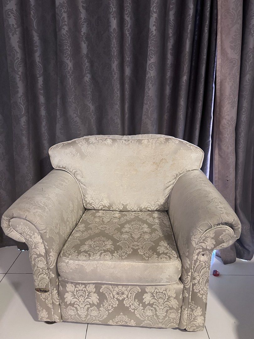 Sofa (Category: Sofas) located in Petaling Jaya. Submitted by emma_summer (Listing ID 1461630178, Image 3). Description: Price for all sofa. Upholstery for better look.