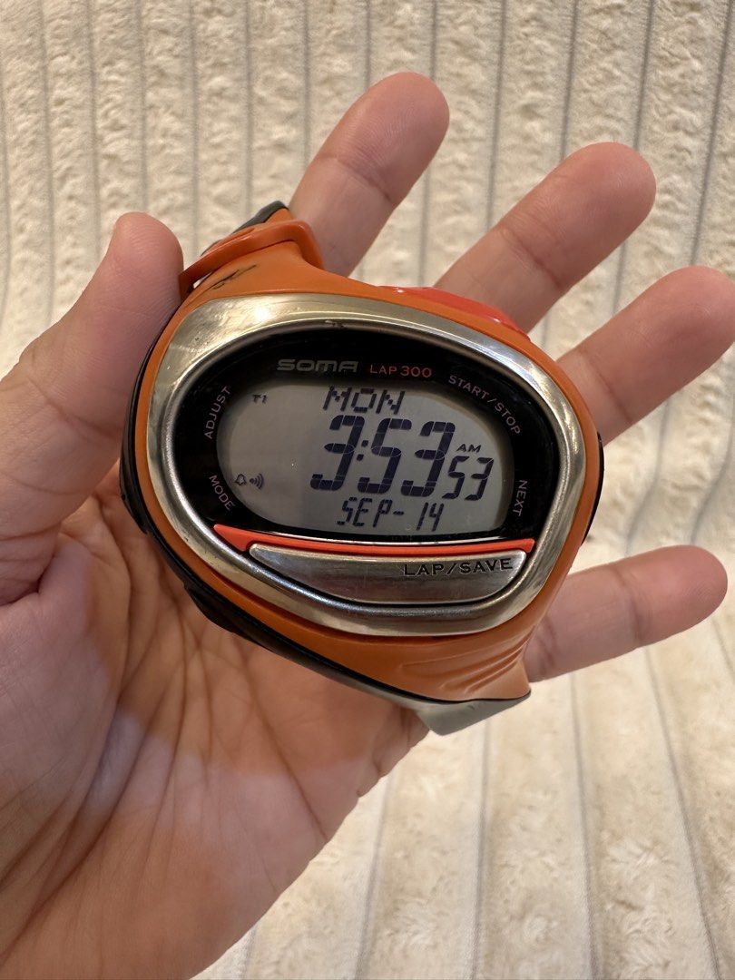 Soma RunOne 300 / Seiko Soma Digital (Category: Men's Watches) located in Pasig City. Submitted by surplusatbp (Listing ID 1461566530, Image 2). Description: Soma RunOne 300 / Seiko Soma Digital Description: Cult-classic technical running watch from Seiko’s dedicated Soma athletic series, highly prized by runners, minimalists, and Y2K gorpcore collectors for its ergonomic design and high-visibility digital display. Case Size: 41 mm | Wrist Size: 