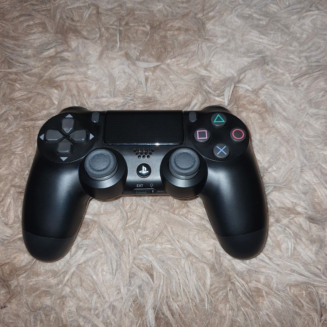 Sony dualshock 4 ps4 controller ds4 brand new (Category: Craft Supplies & Tools) located in Pasig City. Submitted by thethinkers (Listing ID 1461700581, Image 1). Description: .