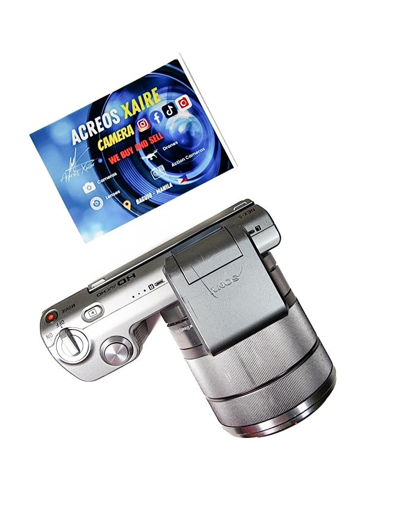 Sony Nex 5 + 18-55mm Silver (Category: Cameras) located in Baguio. Submitted by acreoscamera (Listing ID 1461670716, Image 3). Description: Sony Nex 5 + 18-55mm (35K SC) ✨️️📸 Price: 13,500.00 Cosmetics: 7/10 (With slight signs of usage, scratches, fades and dents) Bawal sa maselan Lens: with slight fungus (doesnt affect output) Screen: No issues and no Vignette Shutter Count: 35,XXX No other issues besides sa cosmetics area Actual Photo posted �