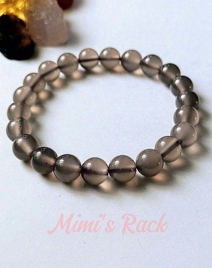 SOOT AGATE NATURAL STONE BRACELET (Category: Bracelets) located in Taguig. Submitted by mimisrack (Listing ID 1461633878, Image 1). Description: 🩶Deep grounding and protective energy bracelet for calm strength and stability -Soot Agate is known for strong grounding and protective properties -Helps absorb negative energy and emotional stress -Promotes inner calm, balance, and mental clarity -Supports stability during challenging or stressful time