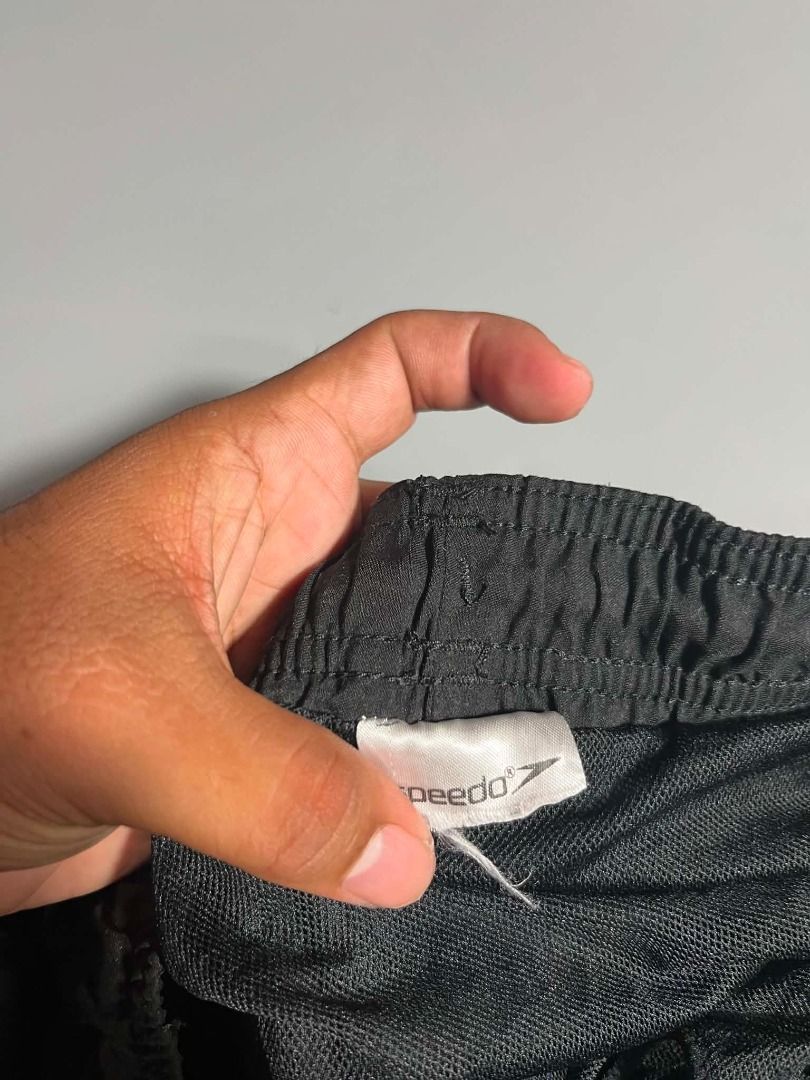 SPEEDO NYLON (Category: Shorts) located in General Santos City (Dadiangas). Submitted by arjay_genita (Listing ID 1461672493, Image 3). Description: Speedo Nylon ‼️Size 30-34 L17 ‼️Excellent condition ‼️Color rate 9.5./10 ‼️No issue.
