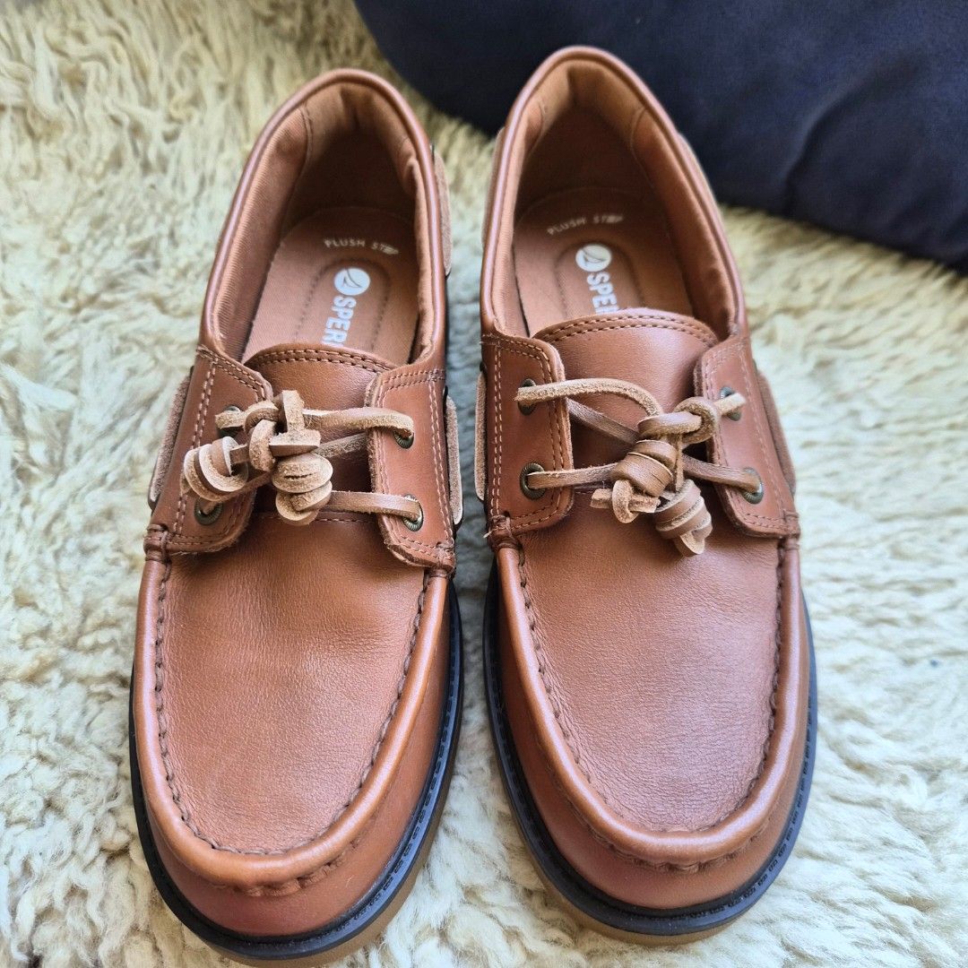 Sperry Brown Leather Boat Shoes (Category: Sneakers) located in Quezon City. Submitted by deng43763 (Listing ID 1461568797, Image 3). Description: - Classic brown leather Sperry boat shoes - Comfortable plush step insole - Durable rubber sole with excellent grip - Lace-up closure for a secure fit - Ideal for casual wear or boating activities.