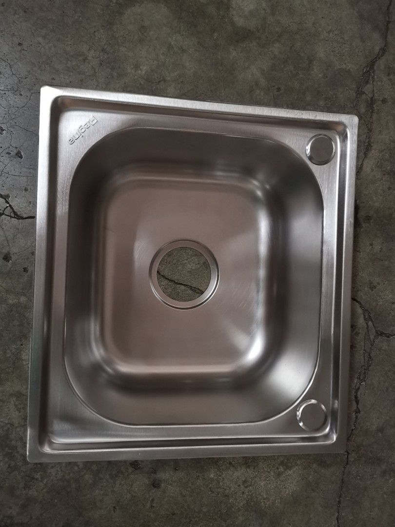 Stainless kitchen sinks (Category: Bathroom & Kitchen Fixtures) located in Malabon City. Submitted by mrsuabae (Listing ID 1461576117, Image 2). Description: Quality Stainless kitchen sinks. Prices varies depends on sizes of the sinks.