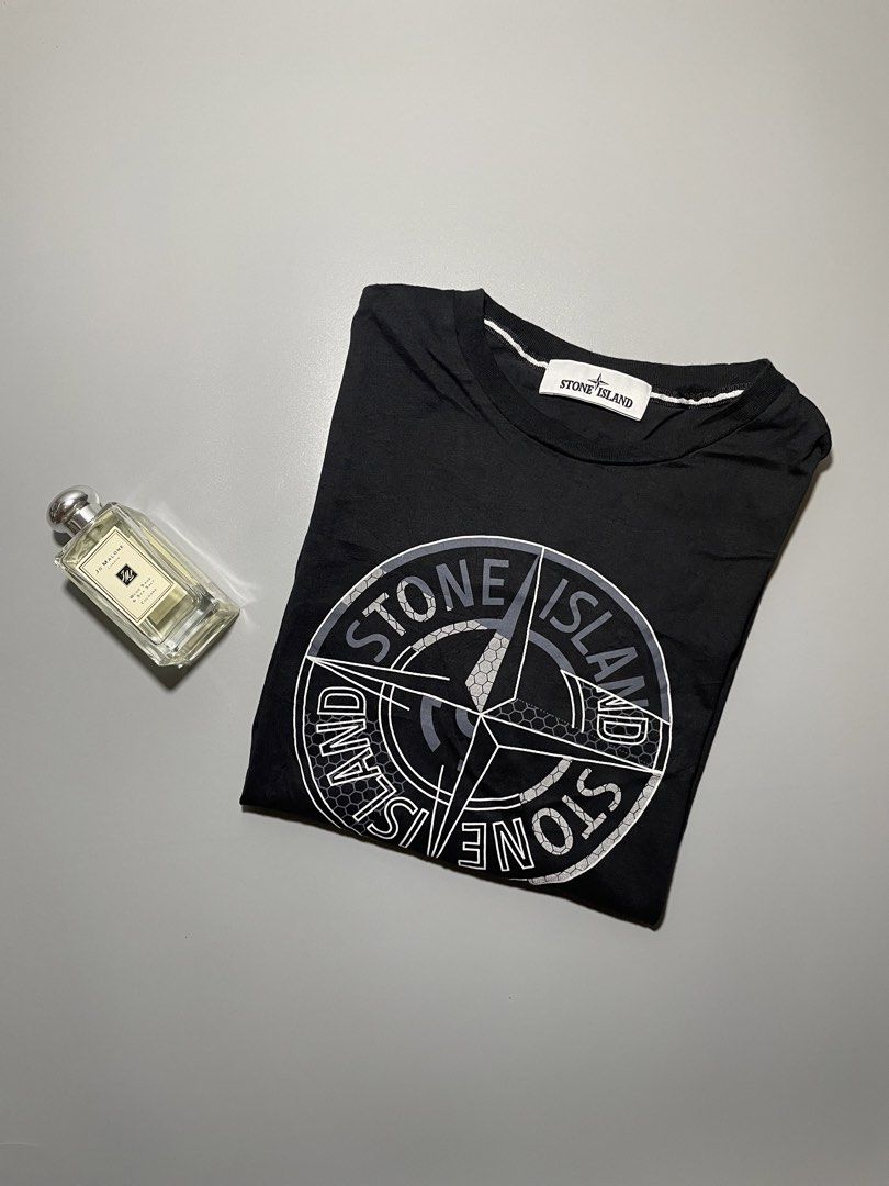 STONE ISLAND (Category: Tshirts & Polo Shirts ) located in Cebu City. Submitted by drippinthrift (Listing ID 1461703169, Image 3). Description: STONE ISLAND Size Small Widht 17 / Lenght 24 As new No issue Price + Shipping Fee🛒 Cebu City📍 Via J&T / MAXIM🚚.