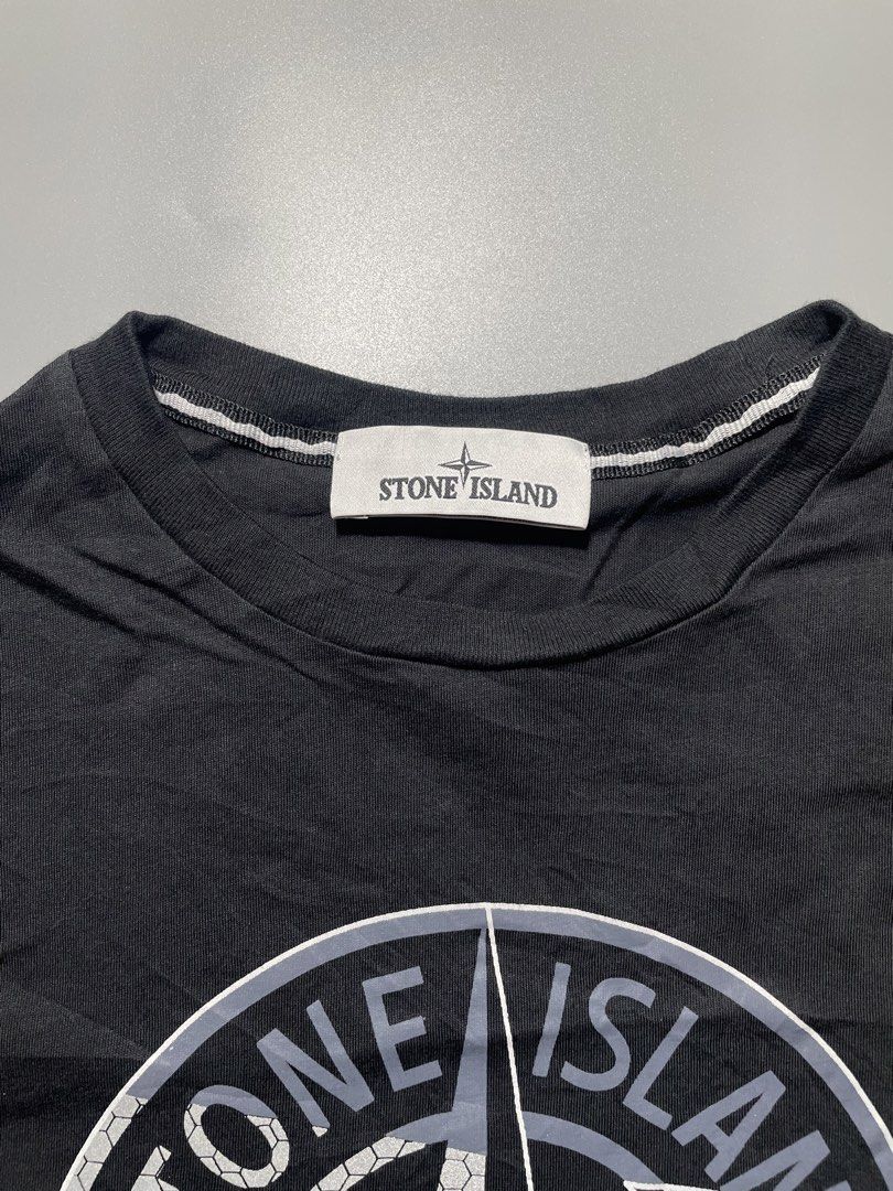 STONE ISLAND (Category: Tshirts & Polo Shirts ) located in Cebu City. Submitted by drippinthrift (Listing ID 1461703169, Image 2). Description: STONE ISLAND Size Small Widht 17 / Lenght 24 As new No issue Price + Shipping Fee🛒 Cebu City📍 Via J&T / MAXIM🚚.