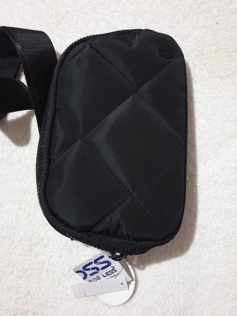 Studio NYC Quilted Nylon Waist Bag (Category: Purses & Pouches) located in Las Pinas. Submitted by epitome.mnl (Listing ID 1461662038, Image 2). Description: 💎Brand New with tag 💎Studio NYC 💎Size One 💎SRP 40USD 💎All items 100% original 📌MOP GCASH or BDO 📌SF Shouldered by the buyer 📌Lalamove/Grab (via sched) 📌Flash / Gogo Express Provincial 80-240 📌Meetups: Las Pinas/Alabang/Laguna via schedule.