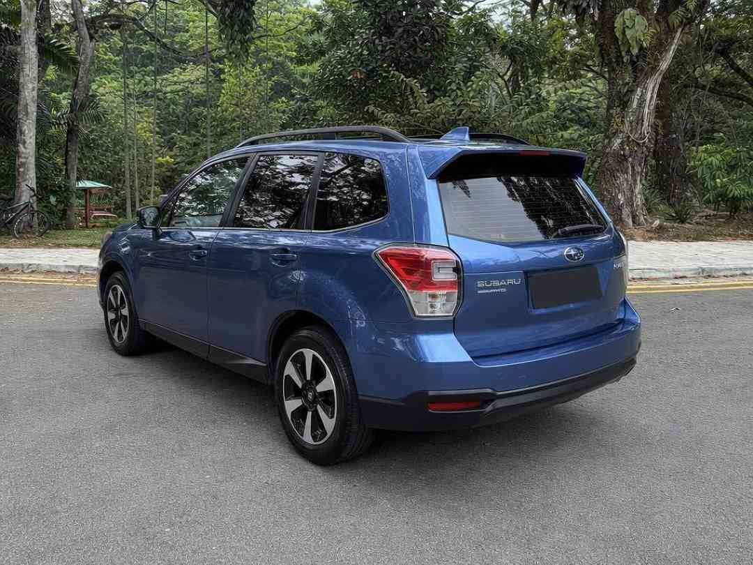 Subaru Forester 2.0i-L (A) (Category: Used Cars) located in Singapore. Submitted by carousell_certified_partners (Listing ID 1461617077, Image 3). Description: Rare 1 owner unit unit! Warranty till end of COE on engine and gearbox! Well maintained with no major repairs needed! Definitely one of the most sought and economical SUV with 2.0L boxer engine, popular for its comfortable legroom and huge boot storage! Flexible bank loan and high loan ava