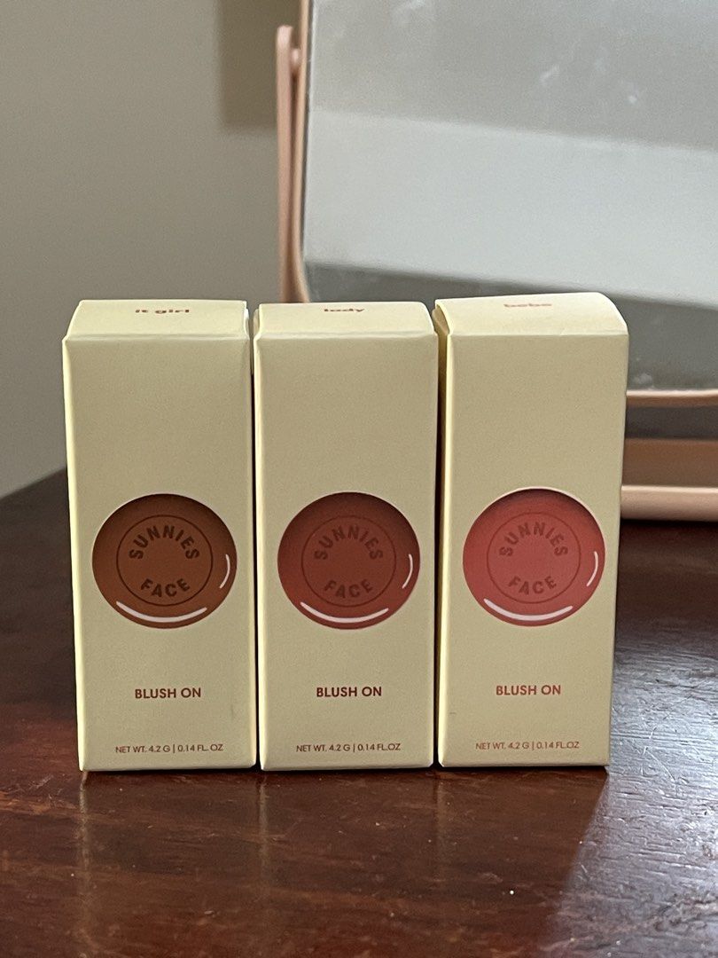 Sunnies Blush (Category: Makeup) located in Quezon City. Submitted by MsCLM (Listing ID 1461662999, Image 1). Description: Sunnies blush super pigmented and long lasting Shades: It girl, Lady, Bebe 300 each! Brand new .