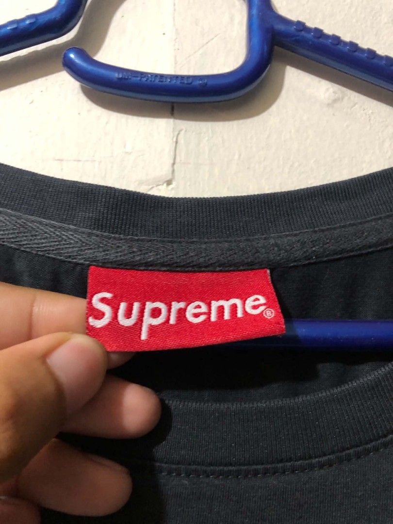 Supreme Box Logo (Category: Tshirts & Polo Shirts ) located in Manila. Submitted by wildshark-33d3 (Listing ID 1461678423, Image 3). Description: Authentic Excellent condition No issue.