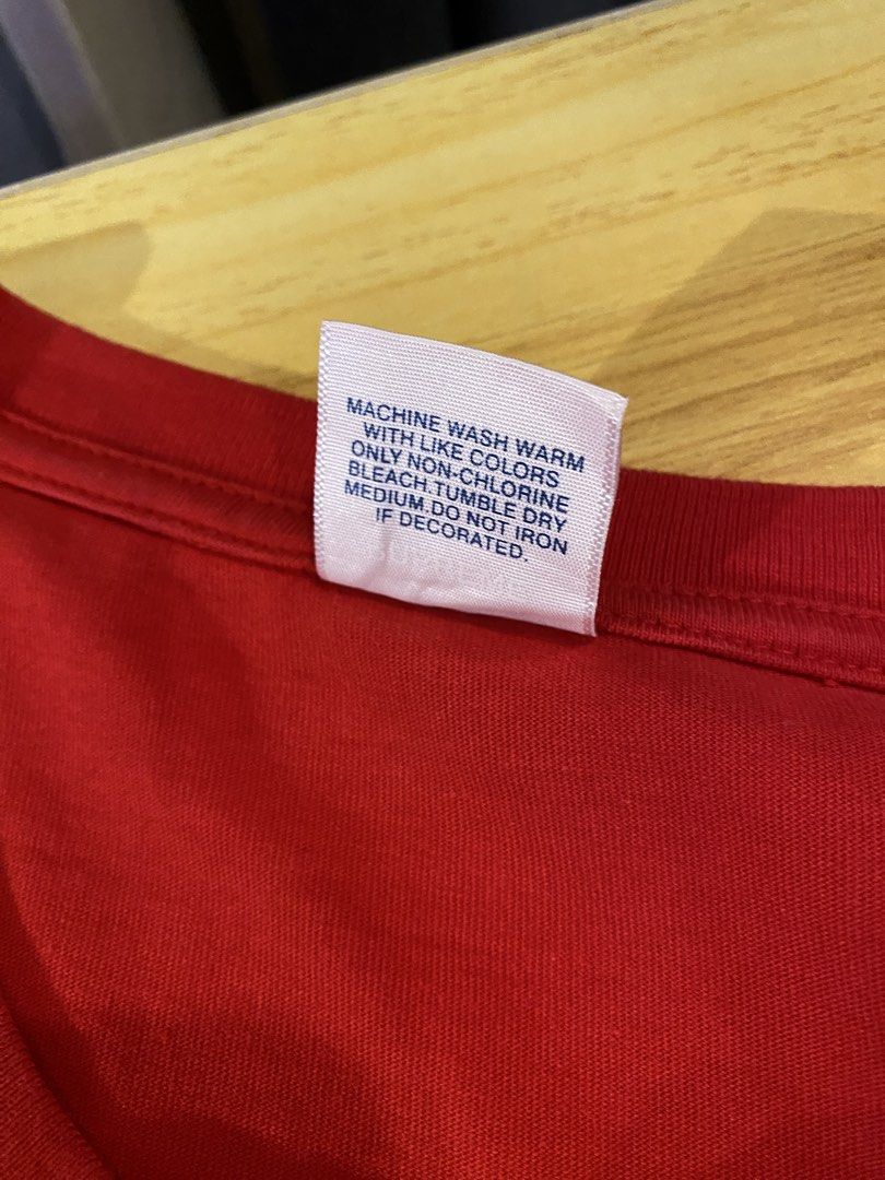 Supreme Red Box Logo T-Shirt (Category: Tshirts & Polo Shirts ) located in Manila. Submitted by thriftvibes324 (Listing ID 1461576454, Image 3). Description: - Classic red Supreme Box Logo Tee - Size: Large (L) - Material: 100% Cotton - Origin: Made in USA - Perfect for everyday wear.