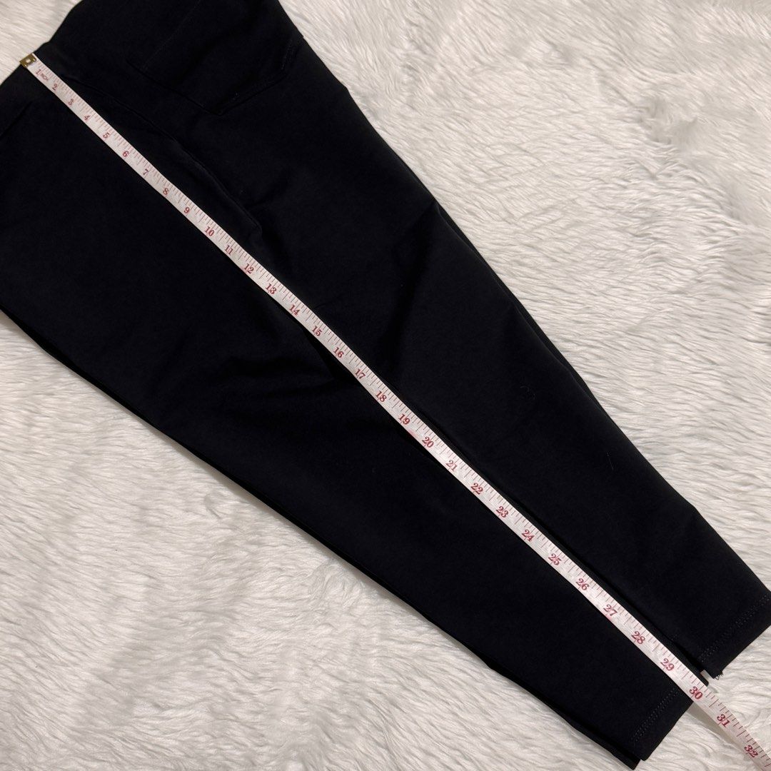 Susan Graver Weekend Premium Stretch Pull-On Capri Leggings-US Large(36"-40”) (Category: Other Bottoms) located in Las Pinas. Submitted by defg35 (Listing ID 1461584334, Image 3). Description: New without tag 88% cotton 12% spandex.