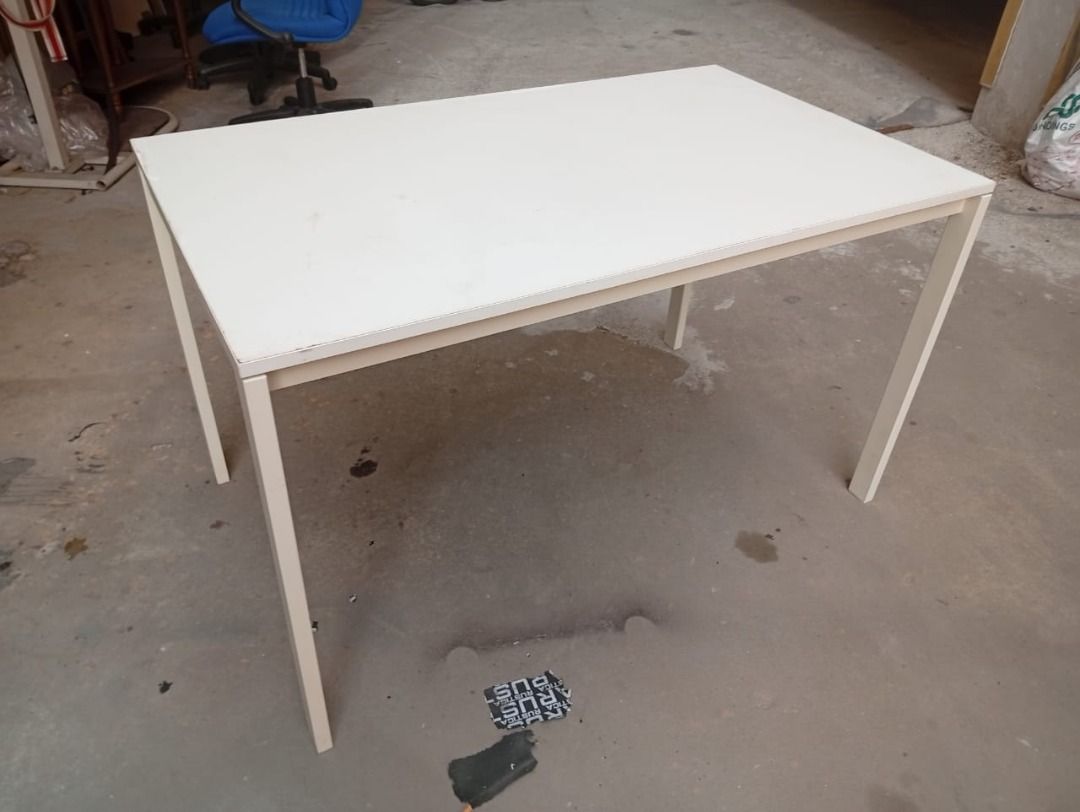 Table (Category: Tables & Sets) located in Petaling Jaya. Submitted by nm016648427690 (Listing ID 1461704602, Image 3). Description: Table Size: W,75.cm,L,120.cm,H,74.cm RM-120 Code :T-02 Stock Available : 1 Condition : Goods ** (ABOVE PRICE DOES NOT INCLUDE DELIVERY & INSTALLATION) ** We are specialist in BUY or SELL New/Used Home Furniture or Office Equipment [ Perabot Kita Furniture ] Address: L1-03 times 89 Jalan 8A/133, Taman Sri Sentosa, 58