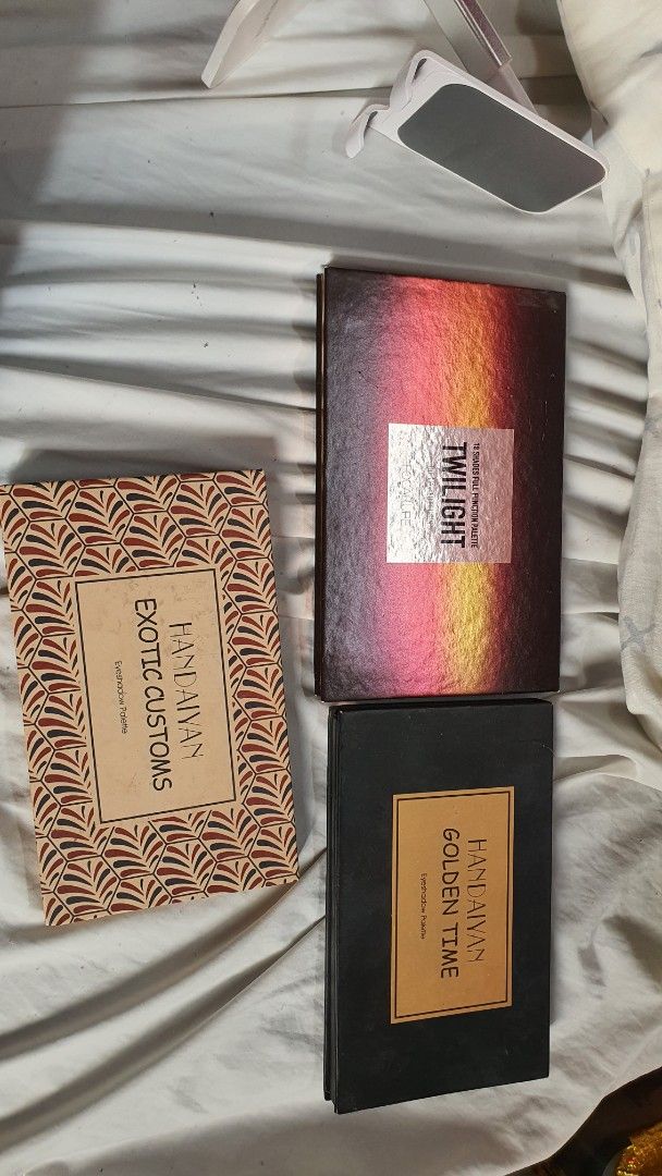 Take all (Category: Makeup) located in Antipolo. Submitted by cassidy1900 (Listing ID 1461624726, Image 2). Description: take all. free shipping dami ko na kasing make up :) halos di pa nabawasan. super tinted ang original price nya 6k mahigit but selling low for 2500 take all .