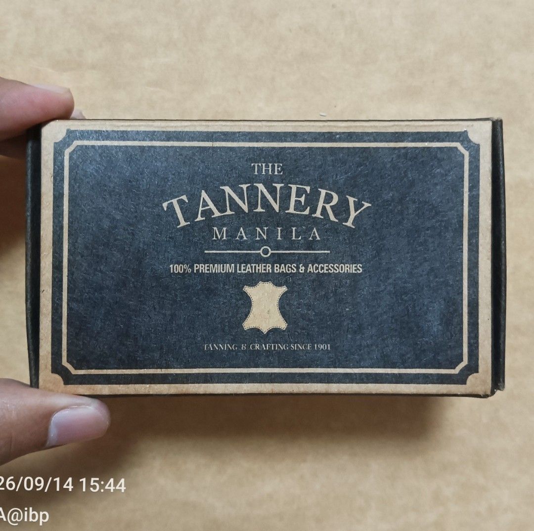 The Tannery Manila PREMIUM LEATHER KEYCHAIN (Category: Wallets & Card Holders) located in Paranaque City. Submitted by AirplanesTrainsAutomobilesATBP (Listing ID 1461708072, Image 1). Description: Want to see more of my listings? Just click my username above.☝️ DESCRIPTION: > ITEM: The Tannery Manila 100% PREMIUM LEATHER KEYCHAIN. > CONDITION: Brand New. > MODE OF PAYMENT: G-Cash. > MODE OF DELIVERY: Lalamove, LBC door to door or LBC branch picku