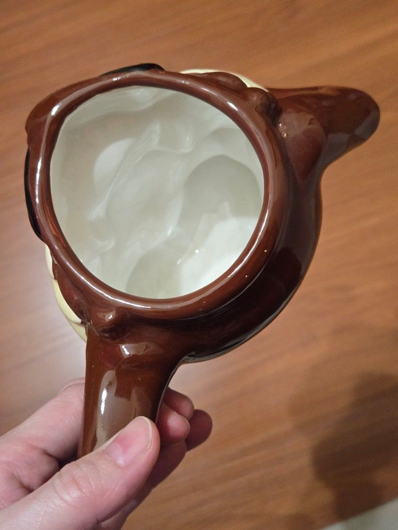 Tasmanian devil mug (Category: Other Kitchenware & Tableware) located in Manila. Submitted by chocomoose (Listing ID 1461583522, Image 3). Description: bnew from warner bros.