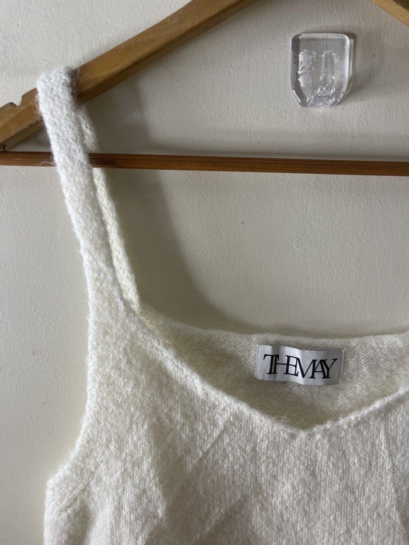 The may knit top m/l a24 (Category: Sleeveless) located in Baguio. Submitted by buyforless_2600 (Listing ID 1461742670, Image 2). Description: .